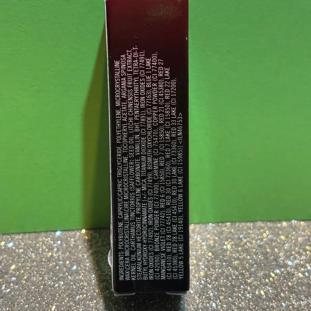 BNIB! MAC Cosmetics Love Me Lipstick - Maison Rouge 425